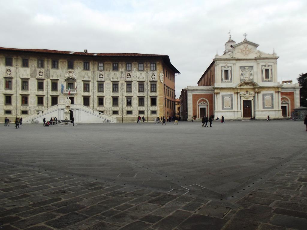 Pisa Apartment Pokoj fotografie